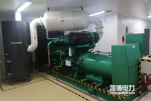 100KW上柴股份柴油發(fā)電機(jī)組散熱器