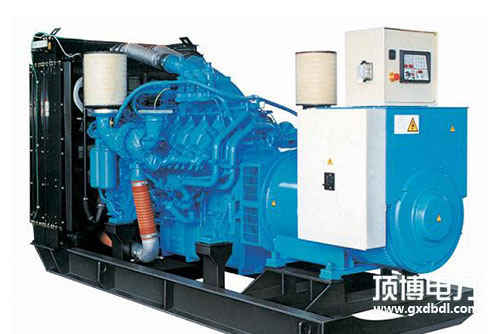 200kw奔馳柴油發(fā)電機(jī)組MTU型號(hào)6R1600G10F